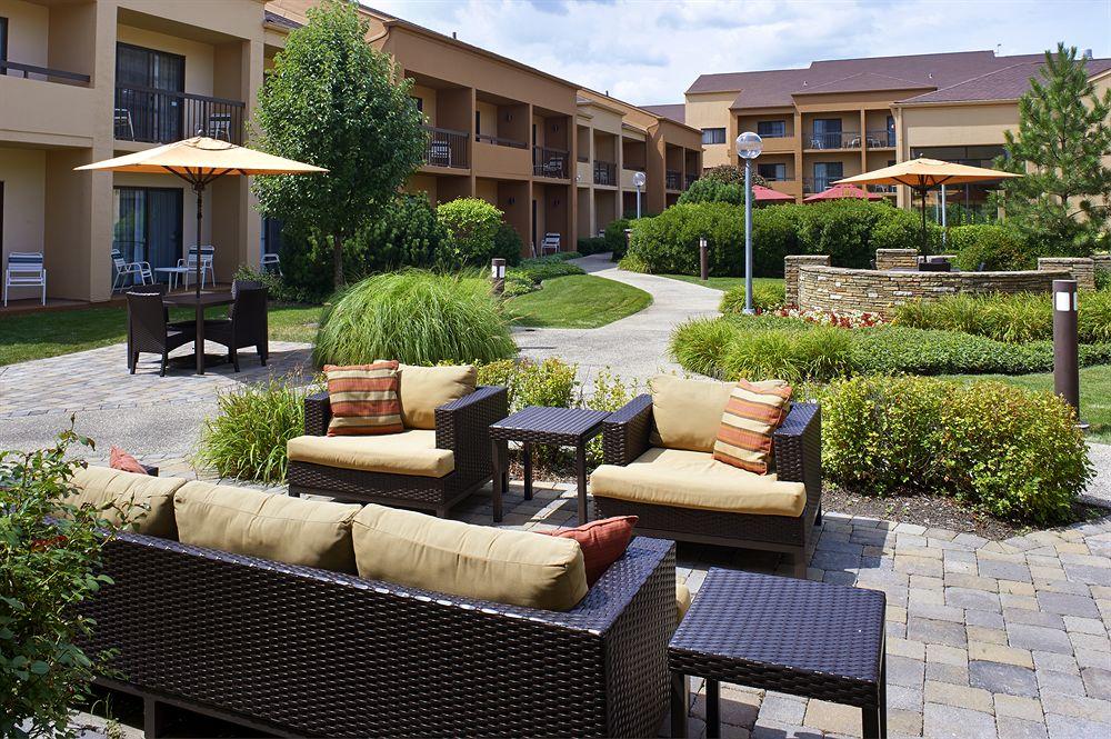 Courtyard Chicago Oakbrook Terrace Hotell Exteriör bild